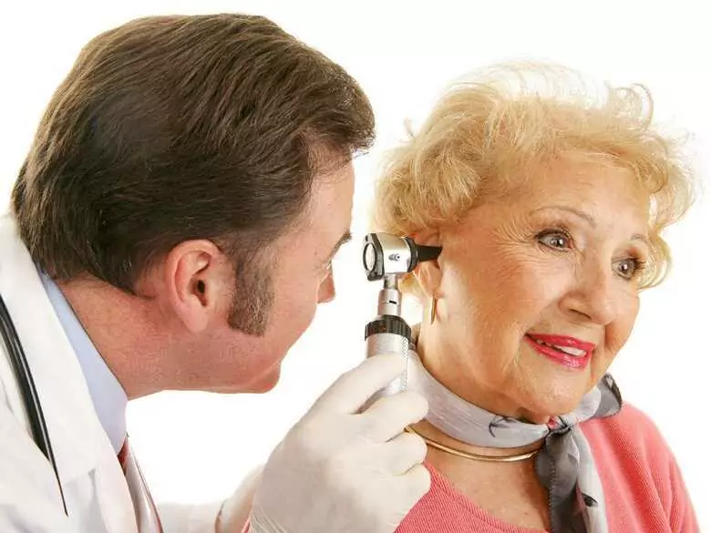 Szumy uszne - przyczyny, objawy, diagnoza, leczenie