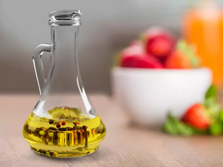 Oliwa: naturalne lekarstwo dla uszu?